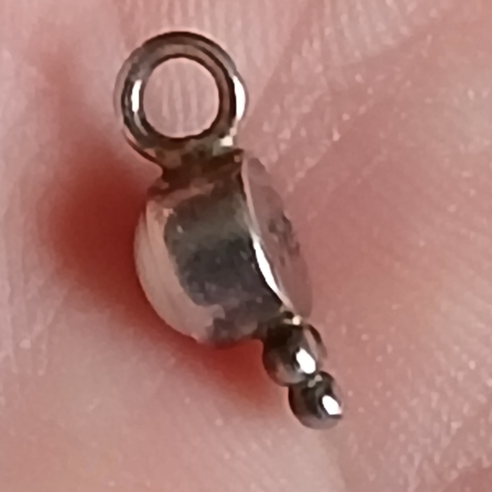 10$ Jewlery Vintage  925 Silver Genuine Pearl Cabachon Finding Pendant 0.4 grams - Picture 4 of 4